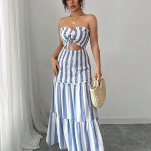 Elenzga Nouvelle arrivée d'été 2025 Robe maxi élégante à buste enveloppant, rayures bleues et blanches, sexy et polyvalente avec ceinture à nouer, sans bretelles. Convient pour les rendez-vous, sorties, vacances, jours fériés, rentrée scolaire, tenue d'enseignant, mariages, fêtes, festivals de musique, Oktoberfest, Halloween, Thanksgiving