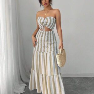 Elenzga Nouvelle arrivée d'été 2025 Robe maxi élégante à buste enveloppant, rayures bleues et blanches, sexy et polyvalente avec ceinture à nouer, sans bretelles. Convient pour les rendez-vous, sorties, vacances, jours fériés, rentrée scolaire, tenue d'enseignant, mariages, fêtes, festivals de musique, Oktoberfest, Halloween, Thanksgiving
