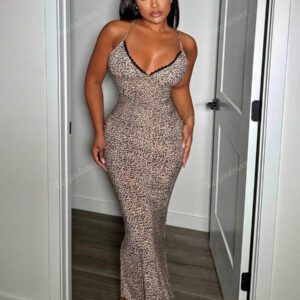 Alexandranx Robe camisole moulante avec queue de poisson, en léopard sexy avec bordure en dentelle à l'encolure