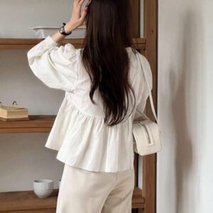 DAZY Chemisier blanc à manches longues avec dentelle contrastante, idéal pour le printemps