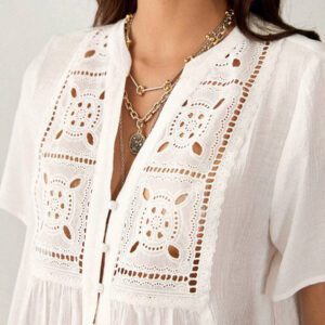 Florisole Blouse femme douce avec patchwork de dentelle, broderie et boutons de style vintage automnal