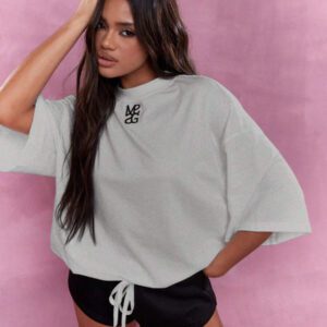 MISSGUIDED T-shirt surdimensionné à col rond et logo brodé