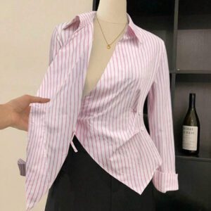 Franclia Blouse à manches longues asymétrique affinante à la taille avec rayures pour femmes
