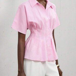 Aveloria Modichic Chemise ample pour femmes avec col à revers, manches courtes, ourlet ample, conception de taille froncée et design à rayures de couleurs contrastées, style chic et décontracté pour navette d'été