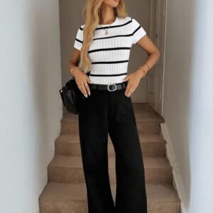 Easowa T-shirt côtelé ajusté à col ras-du-cou pour femmes, en tissu jacquard texturé, pour un port décontracté et confortable à la maison, en vacances et en sortie