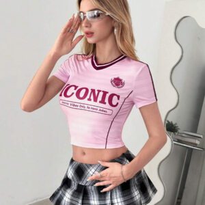 SHEIN ICON Haut court pour femmes à manches courtes et col en V pour l'été, t-shirt imprimé sportif avec lettres