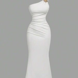 SHEIN X Hannahelzahed SHEIN MOD Jupe à volants avec ourlet en queue de poisson, décoration de broche blanche, col oblique