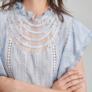 Ontre Blouse femme avec bordure à volants, manches à volants, couleur unie, , convient pour le printemps et l'été, Top élégant pour femme, porter en extérieur, tenue de plage/resort, style bohème, vacances d'été, tissu confortable et de haute qualité