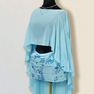 Sweetina Top casual ample de vacances bleu pour femmes avec style multi-portage, col asymétrique, dos ouvert et lien à nouer