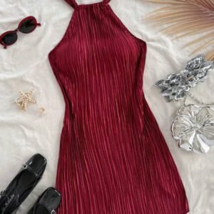 Soleia Mini-robe plissée de couleur unie à coupe slim avec sangle