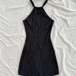 Soleia Mini-robe plissée de couleur unie à coupe slim avec sangle