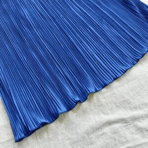 Soleia Mini-robe plissée de couleur unie à coupe slim avec sangle