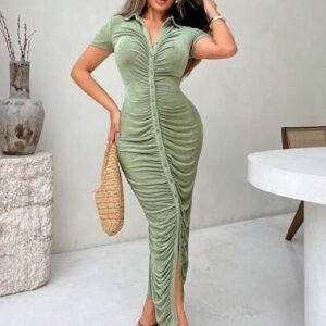 SHEIN SXY Robe midi ajustée à manche courte, couleur unie, à simple boutonnage et plissée pour femmes