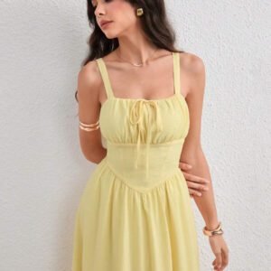 Modelyn Robe à bretelles fines jaune crème avec lien devant, printemps/été pour femmes