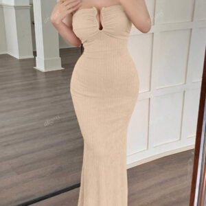 abyoxi Robe longue orange sexy à col en V profond et ourlet sirène, coupe ajustée, avec décoration métallique, col ouvert, tissu texturé, tenue décontractée, simple et élégante, tenue de plage, style fille sexy, printemps et été, nouveaux vêtements pour femmes