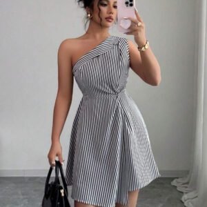 Elenzga Robe femme avec col asymétrique froncé à la taille, ourlet asymétrique, en motif rayé