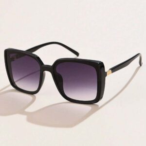 1 pièce Lunettes carrées surdimensionnées élégantes au style rétro, en plastique, pour femmes. Modèle simple et chic, à l'allure européenne et américaine, dans un style mode . Convient pour un usage quotidien, les vacances et les voyages à la plage. Accessoire mode femme pour les tenues d'été, de plage, de voyage, de sortie, de travail et de cadeaux