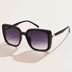 1 pièce Lunettes carrées surdimensionnées élégantes au style rétro, en plastique, pour femmes. Modèle simple et chic, à l'allure européenne et américaine, dans un style mode . Convient pour un usage quotidien, les vacances et les voyages à la plage. Accessoire mode femme pour les tenues d'été, de plage, de voyage, de sortie, de travail et de cadeaux