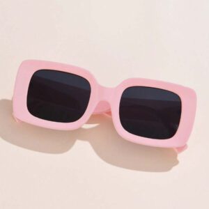 1 pièce carrées surdimensionnées vintage, candy-colored, simple, avec rivets. Style rétro casual européen et américain. Convient pour le port quotidien, les vacances et les accessoires de plage pour femmes. Basiques pour les tenues d'automne-hiver des femmes. Cadeaux pour les vacances d'été, la plage, les voyages.