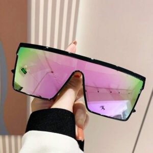 1 pièce Lunettes de soleil carrées en plastique décorées à la mode pour femmes, accessoires de plage, lunettes de soleil d'été, accessoires de voyage et de vacances, élégant pour les sorties en famille, les voyages, les vacances à la plage