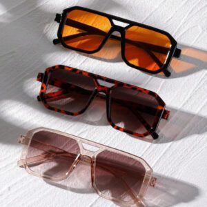 1 pièce / 2 pièces / 3 pièces Lunettes de mode femme à double pont et cadre rectangulaire. Accessoires de plage pour femmes. assorties pour tenues femmes automne-hiver, casual d'affaires, cadeaux pour vacances d'été à la plage, extérieur, voyage. Style surdimensionné oversize pour sorties, rentrée scolaire