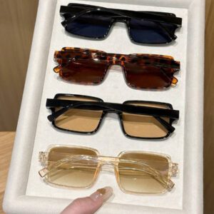 3 pièces fantaisie carrées en plastique pour femmes, cadeau idéal pour les vacances, accessoires pour les vacances tropicales à la plage, extérieur, voyage, rentrée scolaire, style preppy, look scolaire