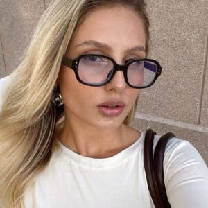 1 pièce Lunettes noires rétro style riz pour femmes. Lunettes de mode casual pour la lecture quotidienne, les déplacements professionnels, les tenues de plage, les accessoires vintage Y2K, les tenues casual chic et les cadeaux