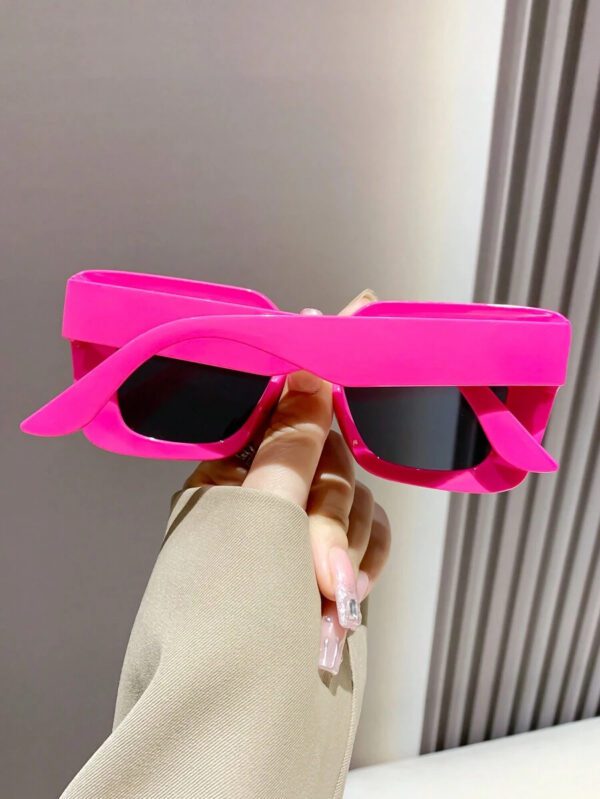 Lunettes de soleil unisexes à monture carrée surdimensionnée en plastique imprimé léopard, style bohème, lunettes de mode, décoration classique pour l'extérieur, les voyages, la plage, la conduite, avec protection UV. Une ombre élégante et pour les sorties en famille, les vacances, l'été, la plage, les voyages. – Image 14