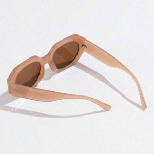 1 pièce vintage unisexes à gros cadre polygonal simples et décontractées, accessoires de mode pour femmes. Idéal pour les extérieurs, les voyages, les vacances à la plage. Basiques pour les tenues d'automne/hiver, casual business. Cadeaux pour l'été, les vacances à la plage, les sorties.
