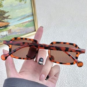 1 pièce carrées à clous, accessoires de mode pour femmes. de base pour tenues femmes automne-hiver, affaires décontractées, cadeaux, imprimé léopard, couleurs contrastées, style bohème, vacances d'été, extérieur, voyage, style preppy pour la rentrée scolaire