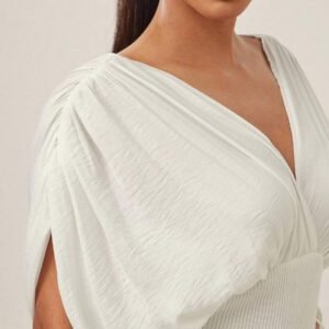 Vixey Top au décolleté plongeant drapé, plissé, à manches ouvertes, en côtes. Tenue décontractée chic pour femmes. Tenues de bureau pour femmes. Vêtements de travail pour femmes