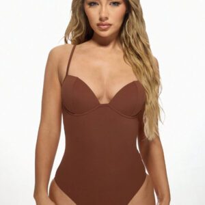 MISSGUIDED Body à col plongeant avec coupe matelassée, sans manches, ajusté, en tissu stretch premium. Tenue d'intérieur, de soirée, pièce de shapewear sans coutures. Collection automne-hiver