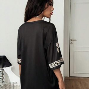 Coolane T-shirt de sport style jersey de rue oversized en satin avec imprimé lettres et étoiles pour femmes
