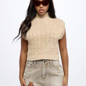MISSGUIDED Turtleneck Cable Knit Sweater Vest Crop Top Holiday Winter Autumn Fashion Knitwear Sleeveless Preppy Style Varsity Classic