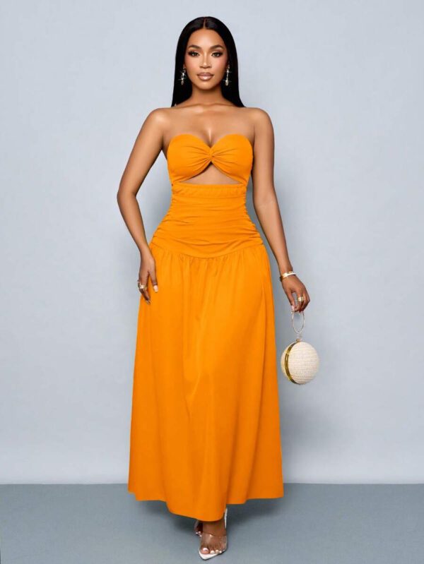SOLERSUN Women's Spring/Summer Solid Color Beach Vacation Twist Front Ruched Tube Long Dress – Image 13