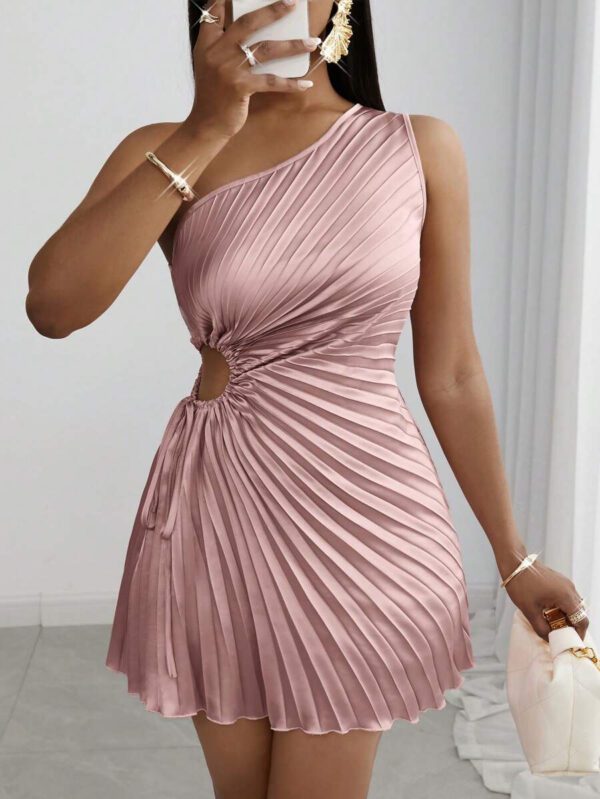Slaydiva New Arrival Summer Vacation Beach Elegant Sleeveless Cutout Drawstring Waist Pleated A-Line Mini Dress – Image 14