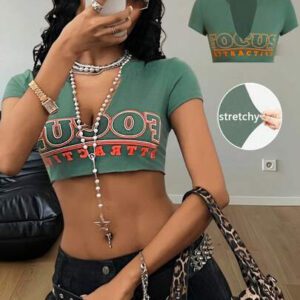 Coolane Women's Summer Vintage Y2K Concert Vacation Outfits Streetwear Hip-Hop Party Graphics V-Neck Cropped T-Shirt