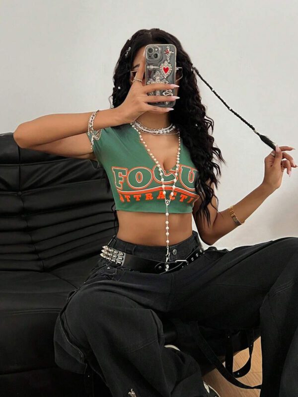 Coolane Women's Summer Vintage Y2K Concert Vacation Outfits Streetwear Hip-Hop Party Graphics V-Neck Cropped T-Shirt – Image 5