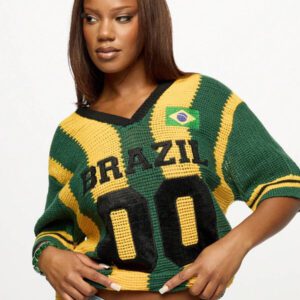 SUMWON WOMEN Maillot de style universitaire en tricot crocheté à col en V de l'équipe nationale du Brésil. Maillot de supporter de football à manches courtes avec numéro 00 et drapeau brodé. Taille oversize pour l'automne et l'hiver.