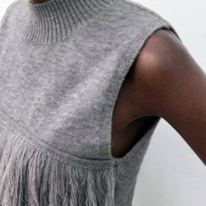 Maija Top en tricot sans manches de couleur unie à la mode pour femme avec décoration à pompons