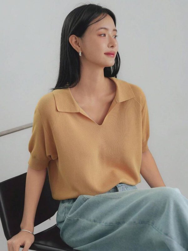 Dazy-Less Top tricoté ample de couleur jaune crème, simple et décontracté. Élégant pour le bureau, manches courtes, pour le printemps et l'été. Tenue pour enseignante – Image 4