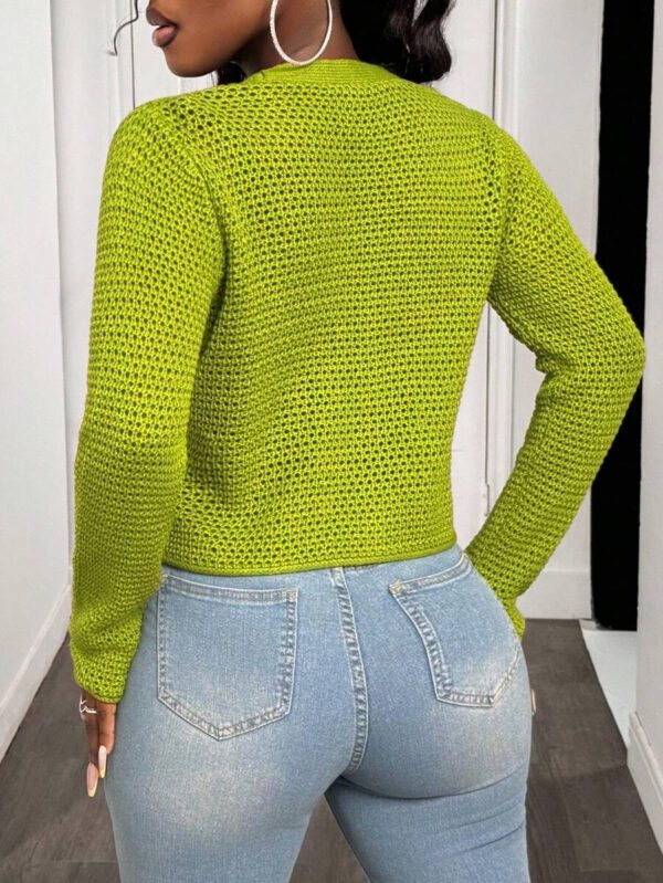 BamGleam Nouveau cardigan vert ajouré avec boutons surdimensionnés en métal, veste en tricot décontracté sexy et simple à manches longues et col en V – Image 3