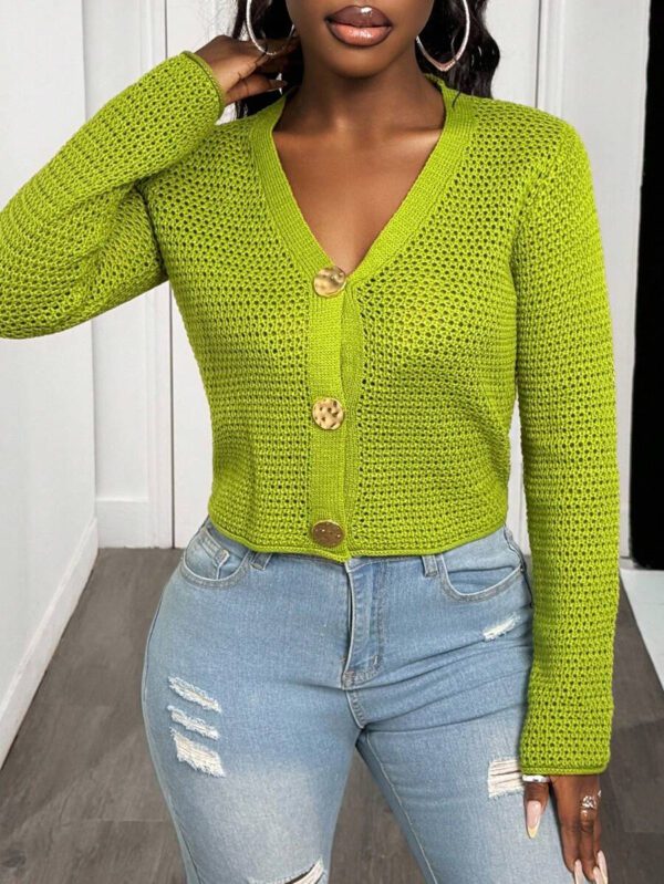BamGleam Nouveau cardigan vert ajouré avec boutons surdimensionnés en métal, veste en tricot décontracté sexy et simple à manches longues et col en V – Image 6