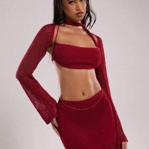 SHEIN BAE Ensemble de 2 pièces pour femmes, top court tricoté à col ras-du-cou et gilet sans manches évidé de couleur unie. Tenues d'été pour femmes, tenues de vacances, tenues de plage. Ensembles de 2 pièces, pulls corset pour femmes, hauts de sortie, cache-maillots pour maillots de bain