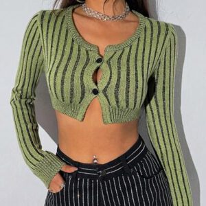 SHEIN Unity Ensemble Short À Rayures Verticales Et Cardigan Boutonné À La Mode Pour Femmes