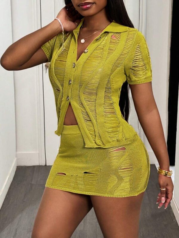 Slaydiva Ensemble 2 pièces pour femme, pull et mini-jupe moulante en crochet vert texturé ajouré. mode estivale 2025 pour festival de musique, Pâques, vacances, croisière, plage. Style décontracté avec col polo et manches courtes – Image 8