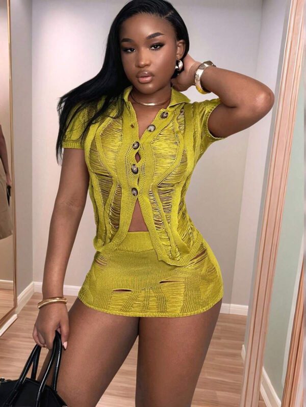 Slaydiva Ensemble 2 pièces pour femme, pull et mini-jupe moulante en crochet vert texturé ajouré. mode estivale 2025 pour festival de musique, Pâques, vacances, croisière, plage. Style décontracté avec col polo et manches courtes – Image 11