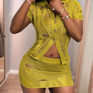 Slaydiva Ensemble 2 pièces pour femme, pull et mini-jupe moulante en crochet vert texturé ajouré. mode estivale 2025 pour festival de musique, Pâques, vacances, croisière, plage. Style décontracté avec col polo et manches courtes