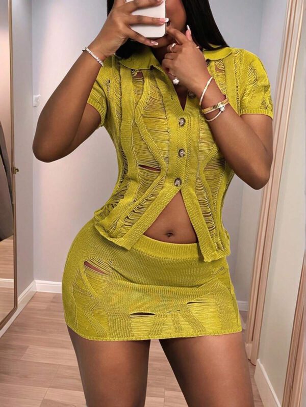 Slaydiva Ensemble 2 pièces pour femme, pull et mini-jupe moulante en crochet vert texturé ajouré. mode estivale 2025 pour festival de musique, Pâques, vacances, croisière, plage. Style décontracté avec col polo et manches courtes – Image 12