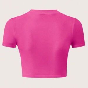 SHEIN TRNDY Top court avec slogan imprimé "Je suis littéralement juste une fille" et coupe slim pour femme. Hauts graphiques pour femme